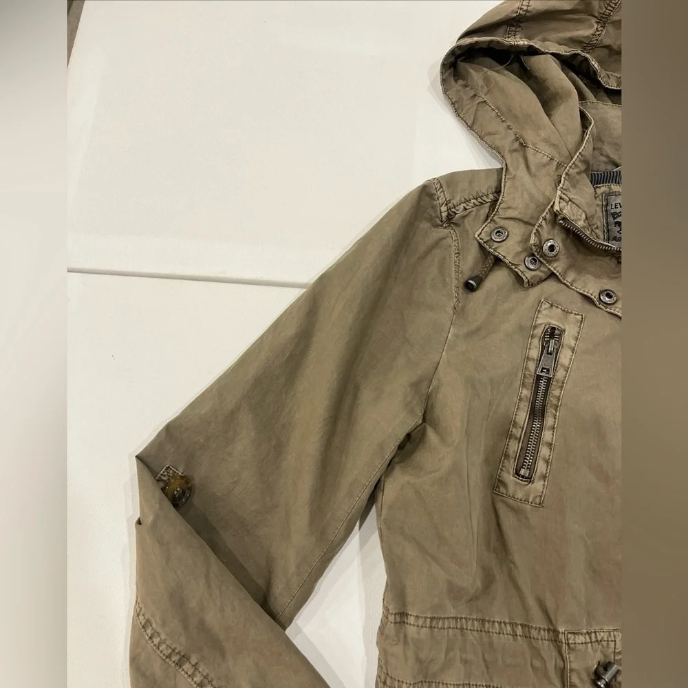 SOLD Levi's Army Jacket Womens M Green Hooded Field Chore Military Utility Coat - Picture 4 of 16